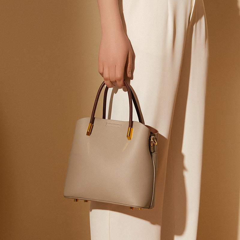 Genuine Leather Bucket Bag for Women Versatile Casual Shoulder Crossbody Handbag, Premium Niche Purse with Stylish Design
