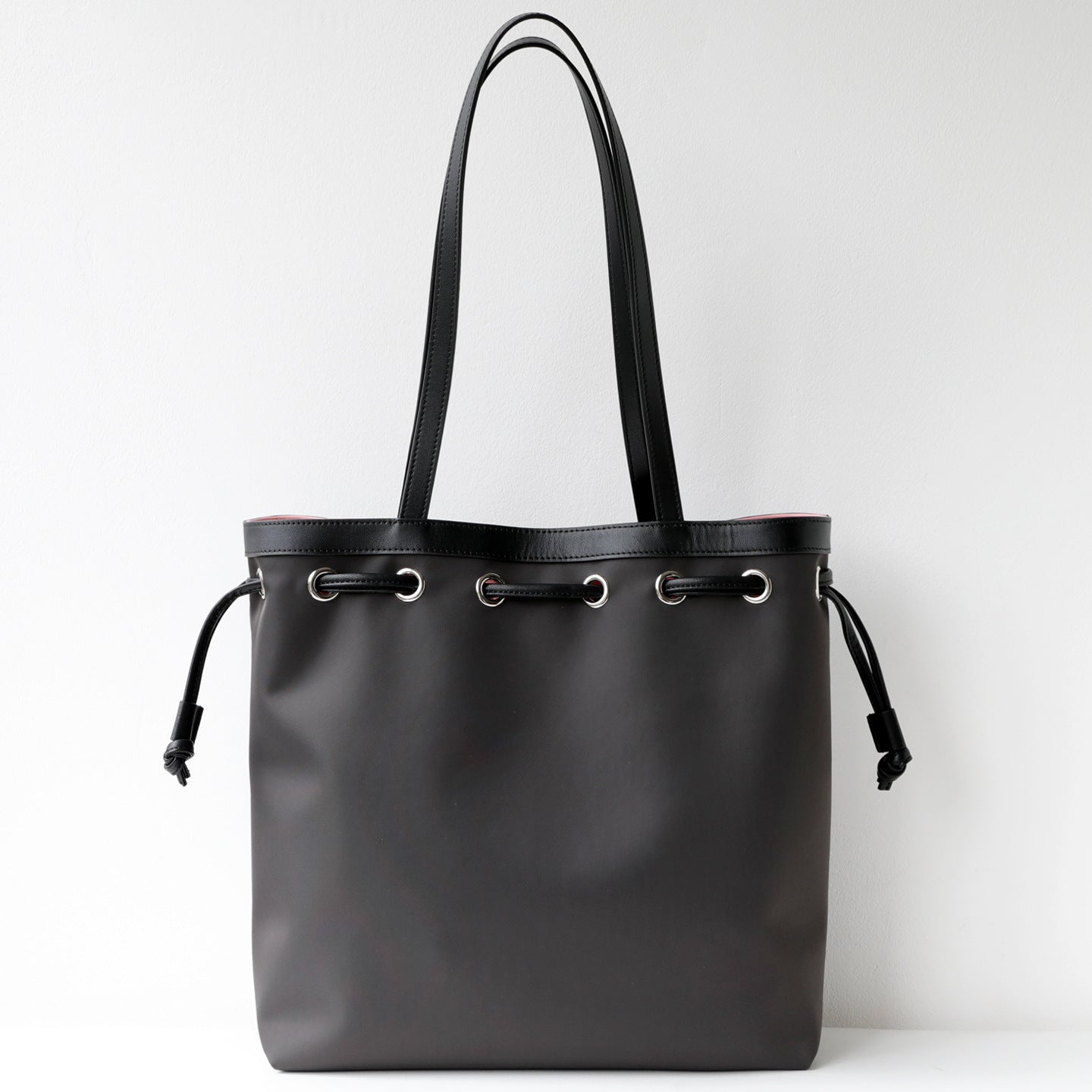 Nylon and Top Layer Cowhide Drawstring Tote Bag for Women Large Capacity Commuter Shoulder Handbag, Minimalist Fashion Purse with Versatile Design