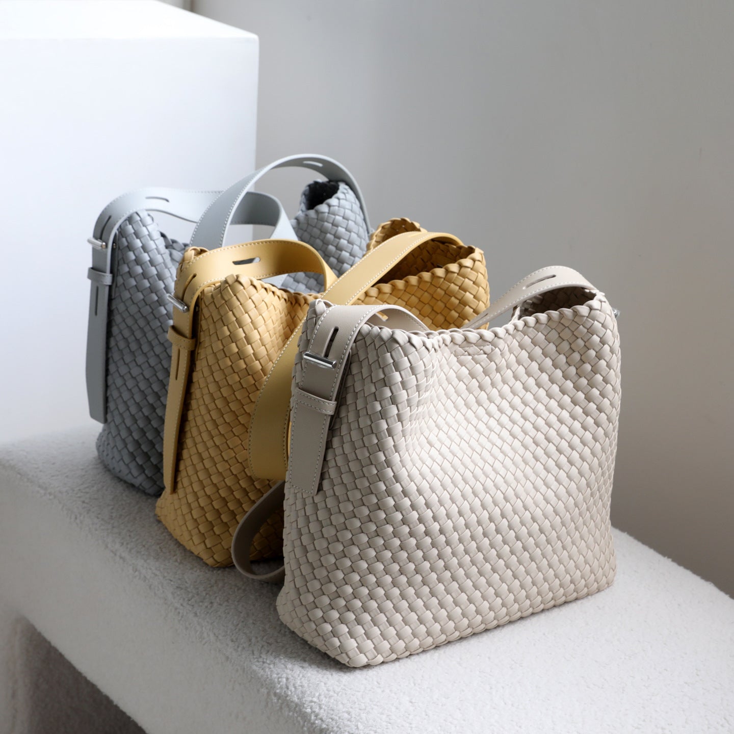 Handwoven Bucket Bag Set for Women Large Capacity Shoulder Underarm Handbag, Versatile Commuter Purse with Detachable Sub-Bag
