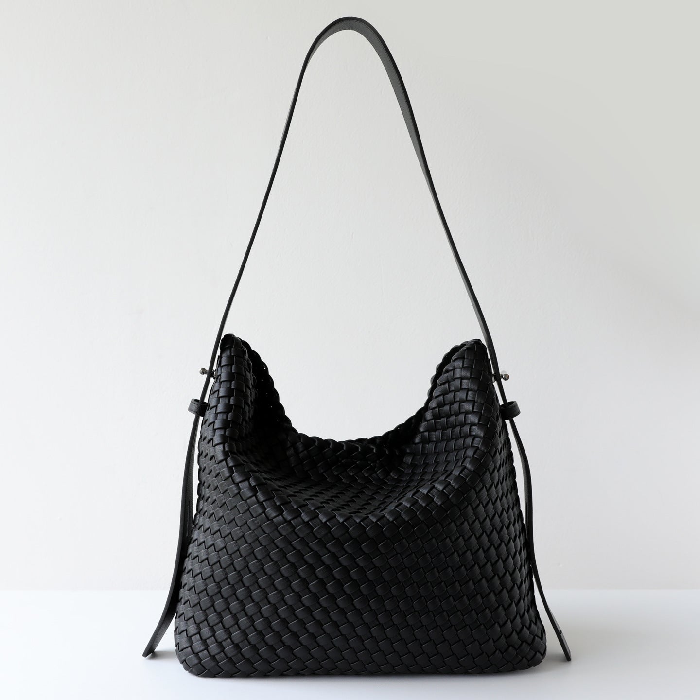 Handwoven Bucket Bag Set for Women Large Capacity Shoulder Underarm Handbag, Versatile Commuter Purse with Detachable Sub-Bag