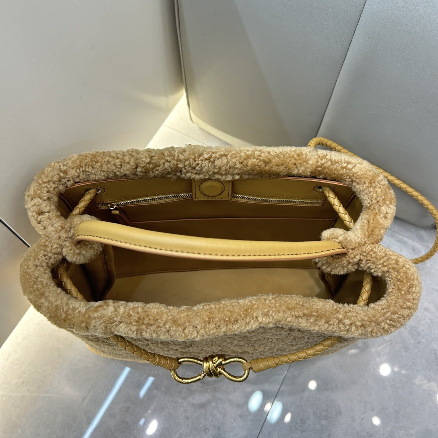 New Fall/Winter Lamb Wool Woven Tote with Metal Buckle, Vintage Large Commuter Shoulder & Crossbody Bag for Women