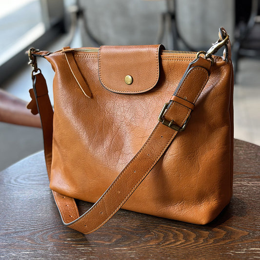 Genuine Vegetable-Tanned Cowhide Shoulder Crossbody Bag for Women, Vintage Minimalist Casual Large Capacity Dumpling Purse, Premium Leather Handbag for Ladies