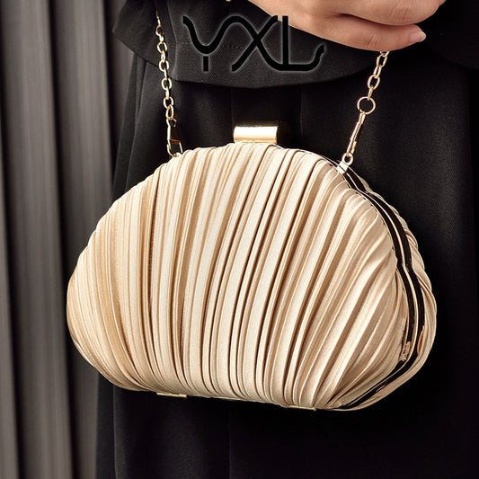 Elegant Shell-Shaped Pleated Silk Evening Clutch for Women, A Banquet Bag Perfect for Cheongsam Formal Dresses & Special Occasions