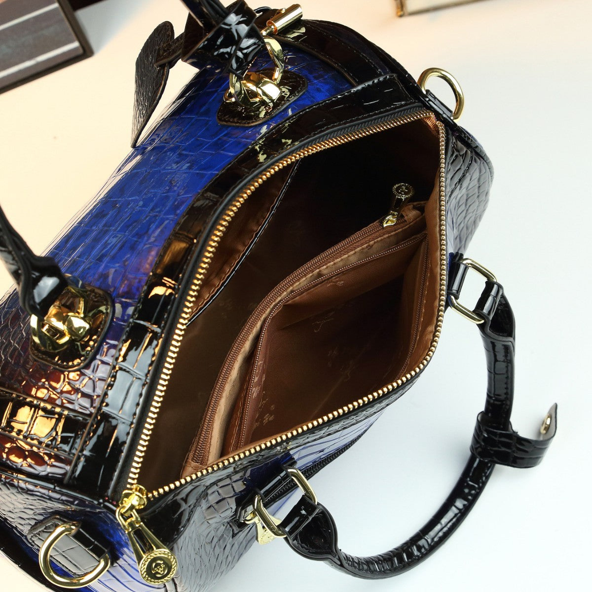 New Arrival Gradient Two-Tone Croc-Effect Pillow Bag for Women, A Large Capacity Top-Handle Shoulder Crossbody Handbag with Trendy Design, Perfect for Travel & Outings