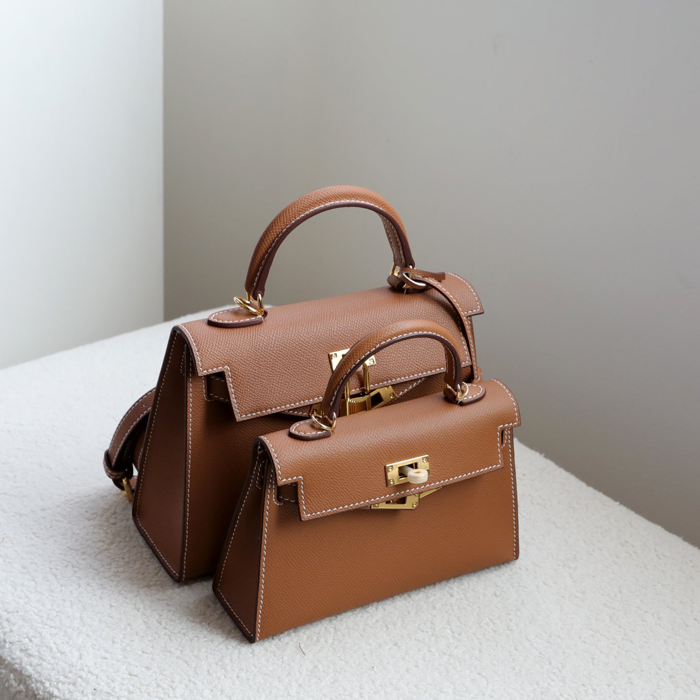 Safiano Palm Grain Leather Kelly Mini Bag for Women Shoulder Crossbody Handbag, Premium Textured Purse with Timeless Elegance