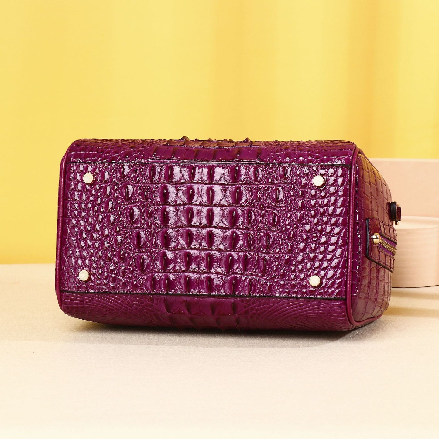 New Arrival Croc-Effect Pillow Boston Bag for Women, A High-End Top-Handle Crossbody Shoulder Handbag with Classic Design