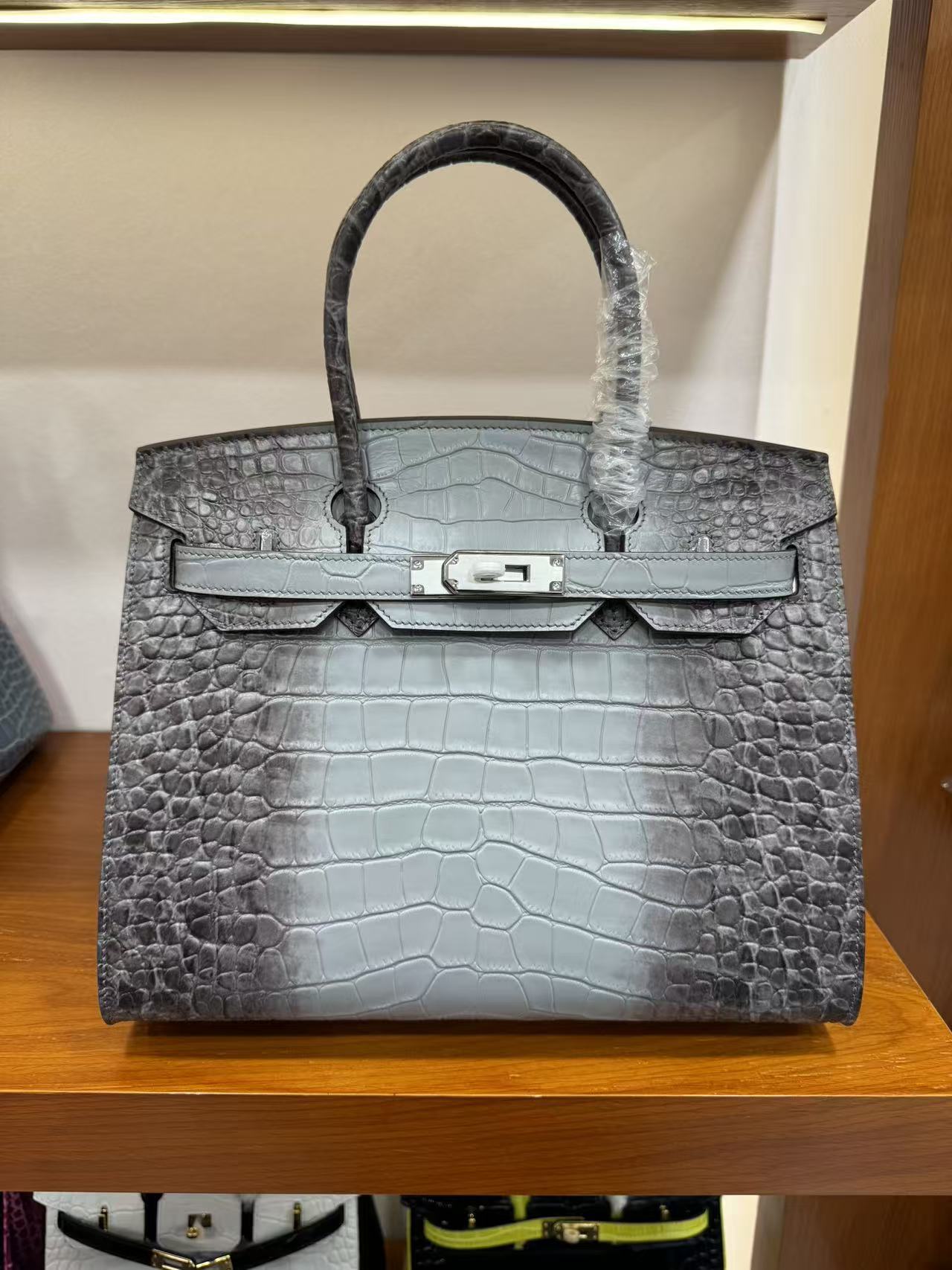 Women's Crocodile-Embossed Leather Birkin-Style Tote Bag 30cm, Hermès-Inspired Top-Handle Handbag with External Stitching, Genuine Top-Layer Cowhide Purse with Steel Hardware, Luxe Everyday Carryall Satchel