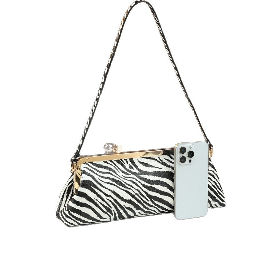 Round Ball Metal Clip Baguette Bag for Women Large Capacity Evening Shoulder Handbag, Premium Statement Purse with Unique Hardware Design