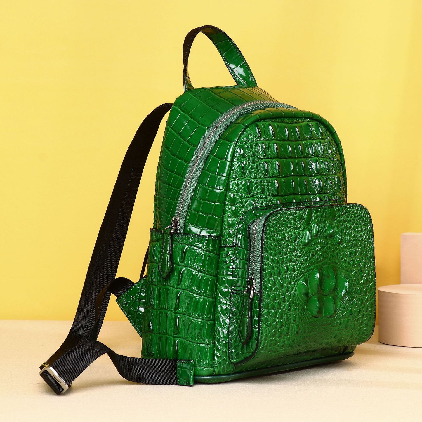 New Arrival Croc-Effect Women's Backpack, A High-End Classic Fashionable Outdoor Daypack with Top Handle, Perfect for School & Travel