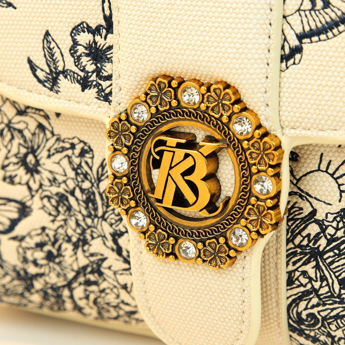New Arrival Embroidered Small Square Bag for Women, A Casual Top-Handle Crossbody Shoulder Handbag with Versatile Trendy Design
