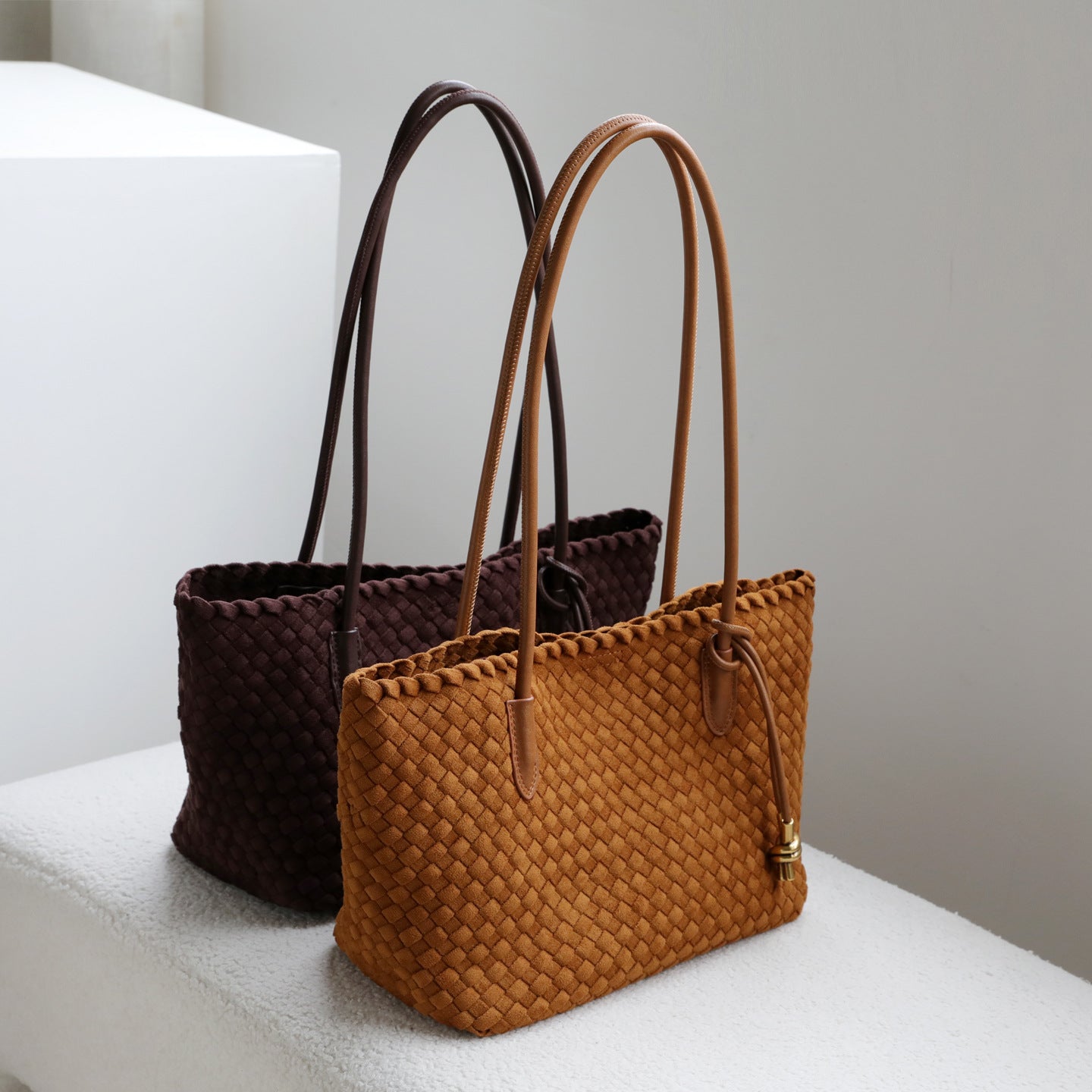 Velvet Woven Underarm Bag for Women Fall Winter Commuter Shoulder Handbag, Luxurious Textured Purse with Large Capacity Versatile Style