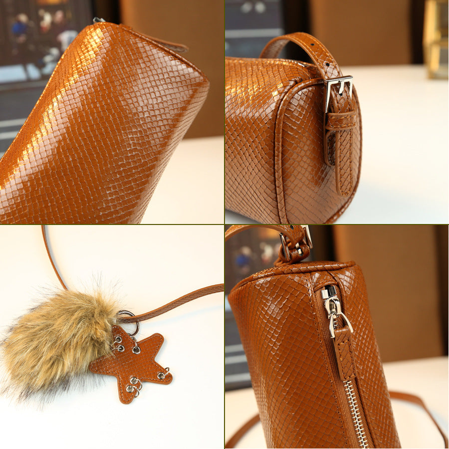 Grid Pattern Underarm Pillow Bag for Women Minimalist Shoulder Crossbody Purse with Keychain, Versatile Everyday Bag for Students & Casual Style