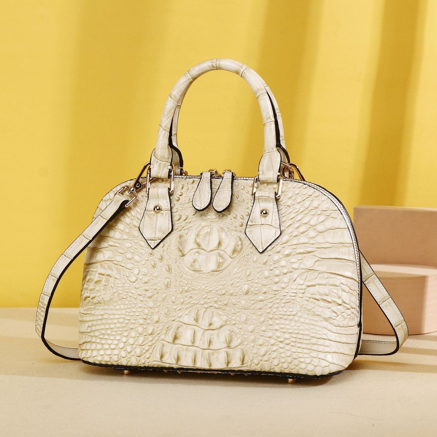 New Arrival Croc-Effect Light Luxury Shell Bag for Women, A Casual Versatile Top-Handle Crossbody Shoulder Handbag with Fashionable Design