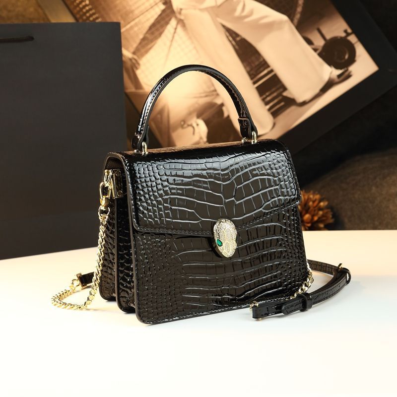 New Arrival Patent Leather Croc-Effect Small Square Bag for Women, A Glossy Top-Handle Crossbody Handbag with Exquisite Snake-Head Design & Fashionable Style