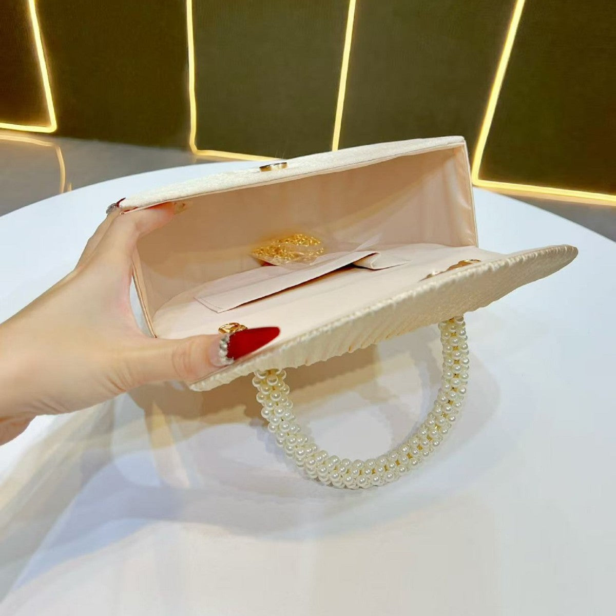 Women's Pleated Wedding Evening Bag, Elegant Top-Handle Purse for Birthday Banquet Formal Dress, Glamorous Party Clutch for Special Occasions