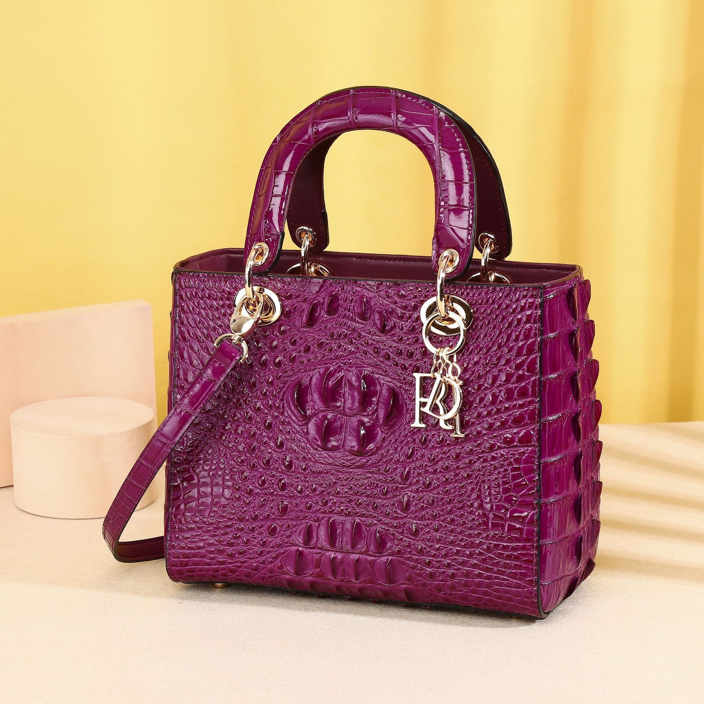 New Arrival Croc-Effect Lady-Inspired Bag for Women, A Trendy Top-Handle Crossbody Small Square Handbag with Versatile Premium Design