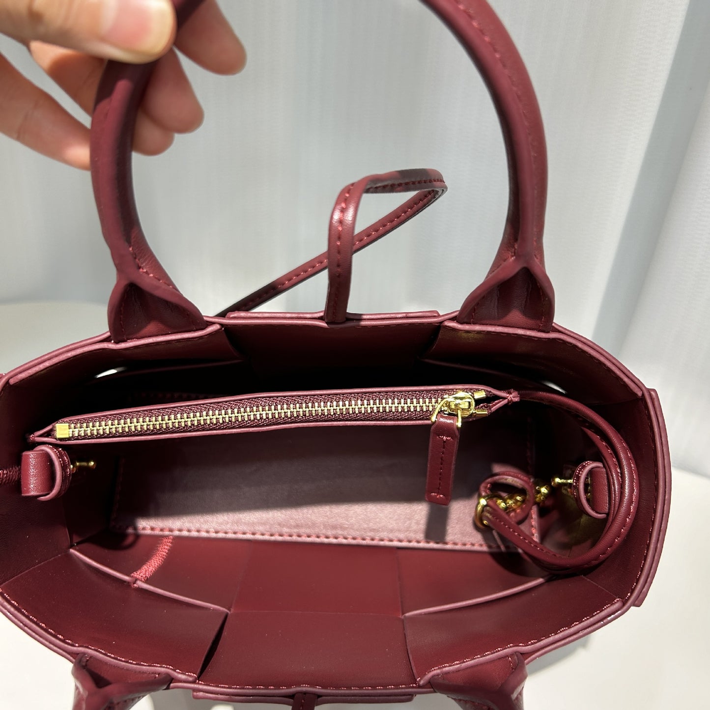 New Genuine Leather Woven Shoulder Bag for Women, Fashion Cowhide Crossbody Purse with Top Handle, Versatile Underarm Bag for Daily Use