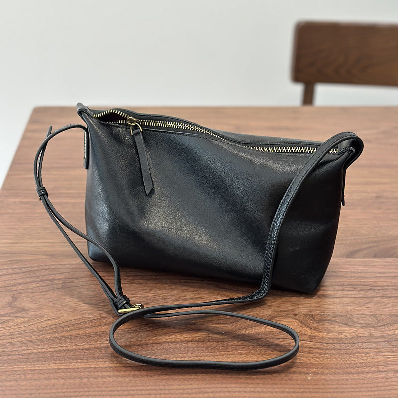 Genuine Top Layer Vegetable-Tanned Cowhide Crossbody Bag for Women, Spring Summer Lightweight Dumpling Shoulder Purse, Versatile Small Everyday Handbag for Ladies