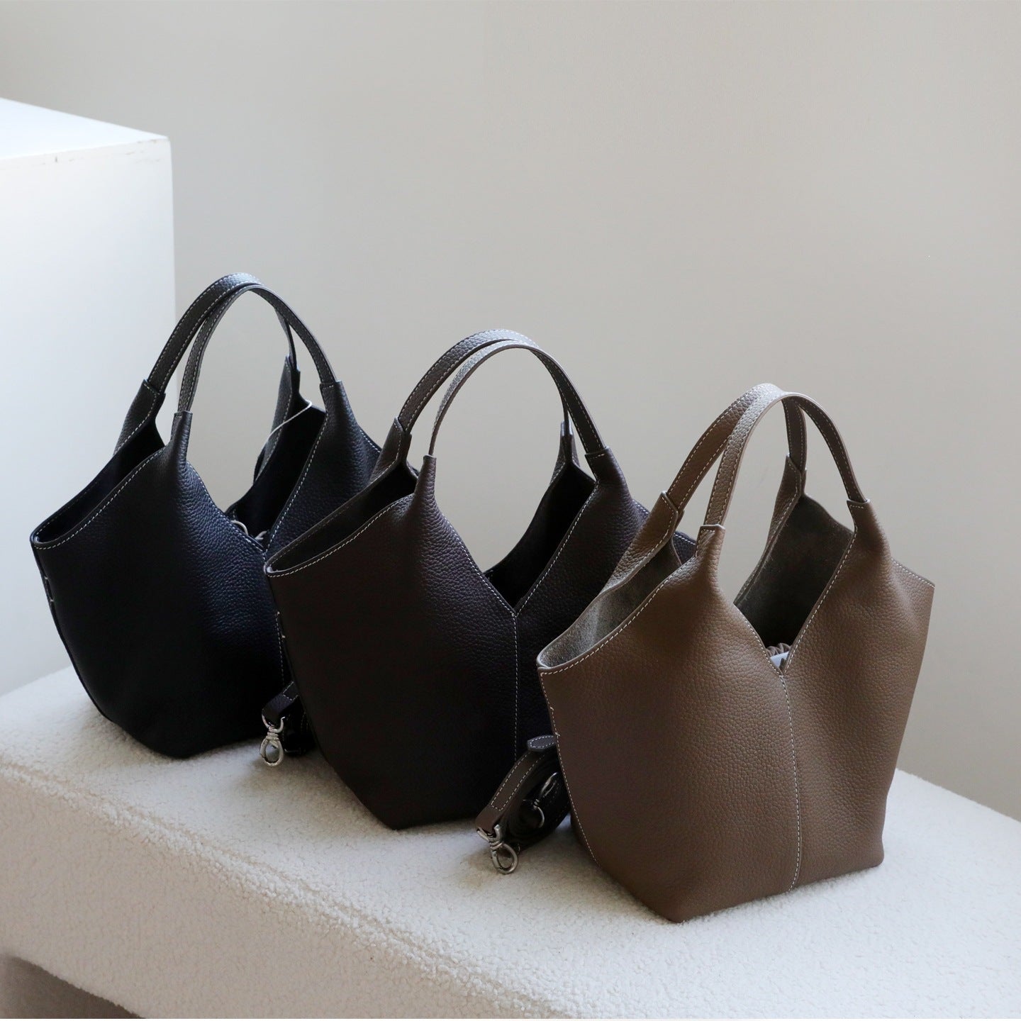 Genuine Top Layer Cowhide Basket Tote Bag for Women Korean Style Large Capacity Shoulder Underarm Handbag, Versatile Commuter Purse