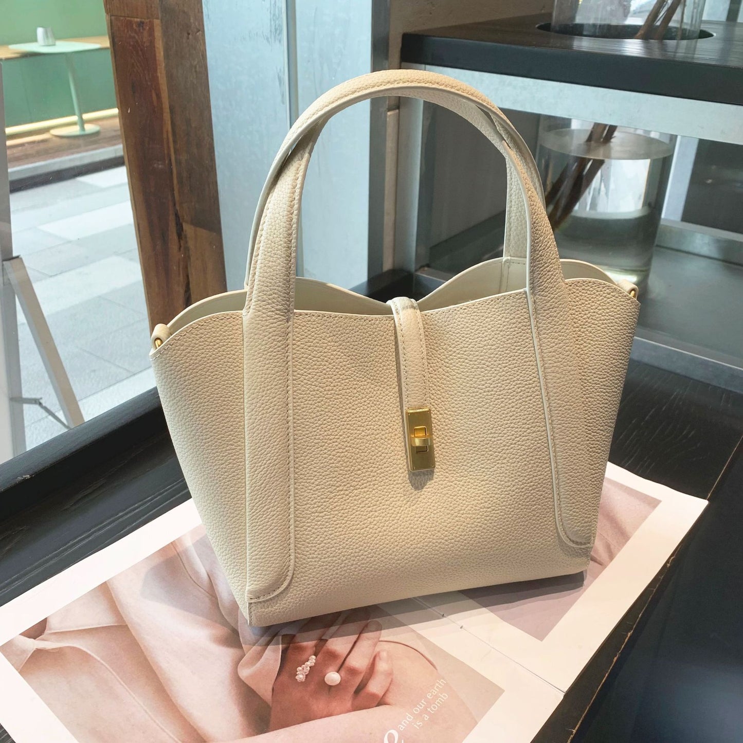 Genuine Top Layer Cowhide Basket Bucket Bag for Women, New Large Capacity Top Handle Crossbody Purse, Versatile Everyday Handbag for Ladies