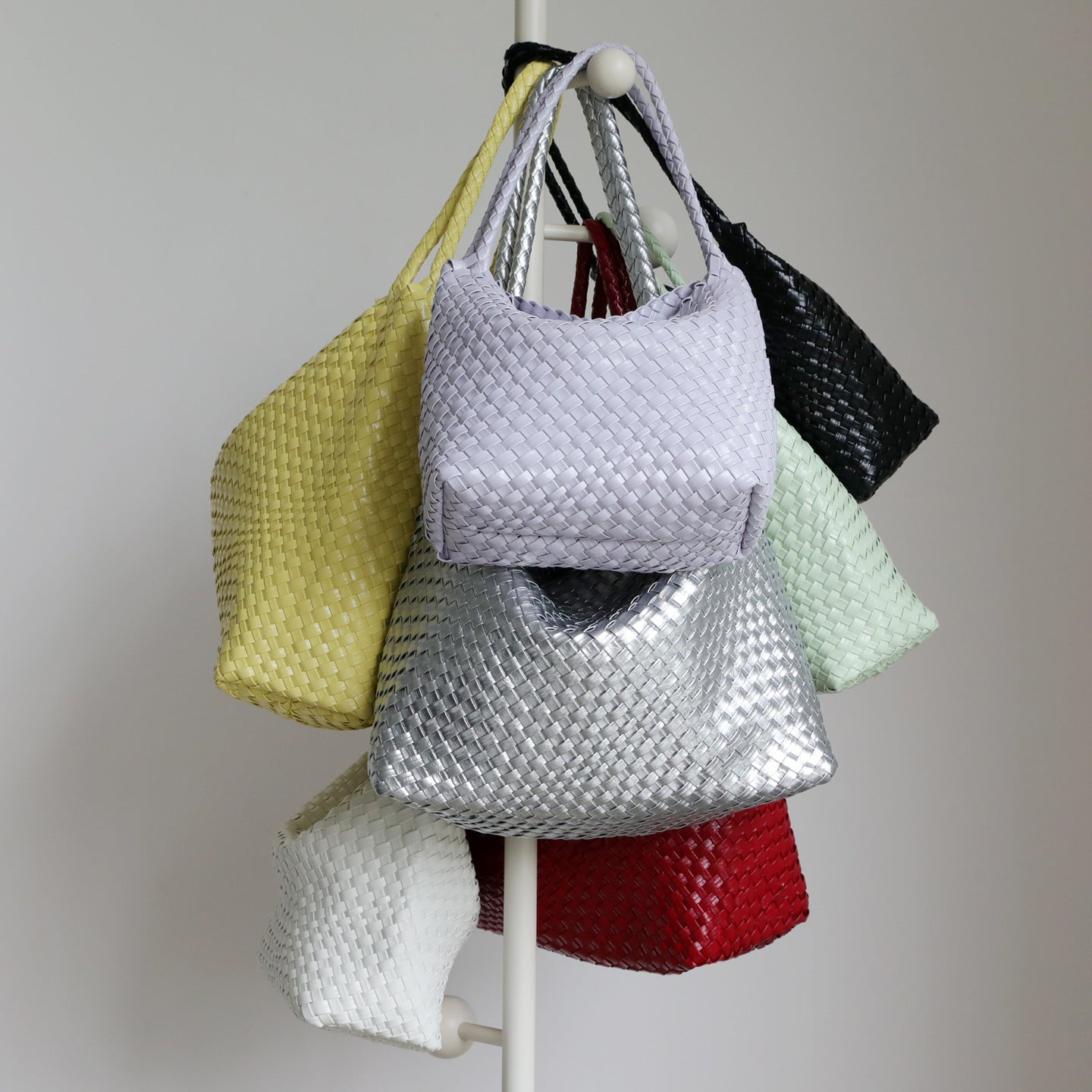 Handwoven Leather Tote Bag for Women Spring Summer Minimalist Large Capacity Shoulder Handbag, Soft Premium Purse with Artisan Craftsmanship