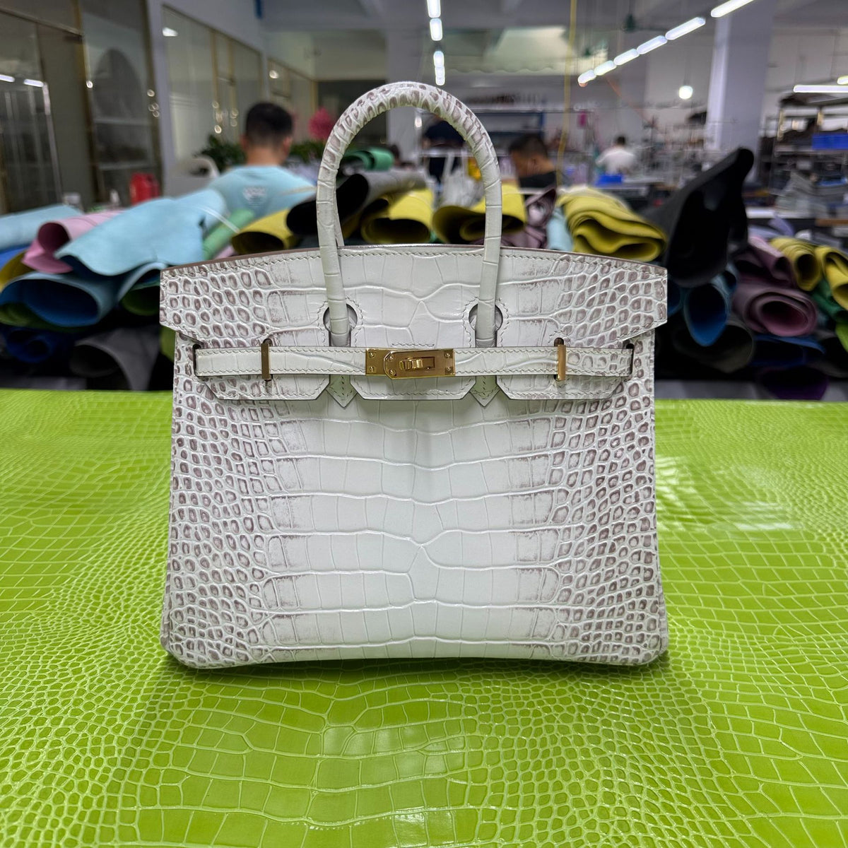Premium Hand-Stitched Croc-Embossed Leather Tote for Women, Top-Layer Cowhide with Internal Stitching & Stainless Steel Hardware, Birkin-Inspired 20/25/30 Purse