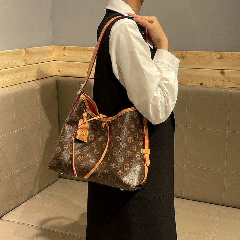 Premium Minimalist Genuine Leather Tote Bag for Women | New Light Luxury Large-Capacity Commuter Handbag with Sophisticated High-End Finish | Versatile Shoulder Cross-Body Purse for Work, Errands & Travel | Effortless Everyday Carryall with Timeless