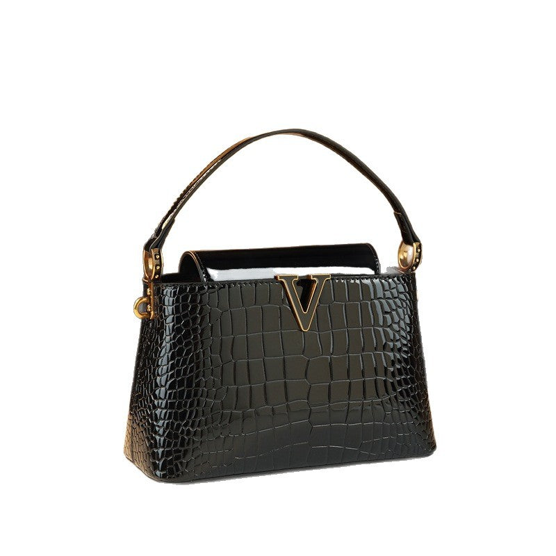 New Arrival Patent Croc-Effect Bucket Bag for Women, A Fashionable Genuine Leather Shoulder Crossbody Handbag with Versatile Design, Perfect for Moms