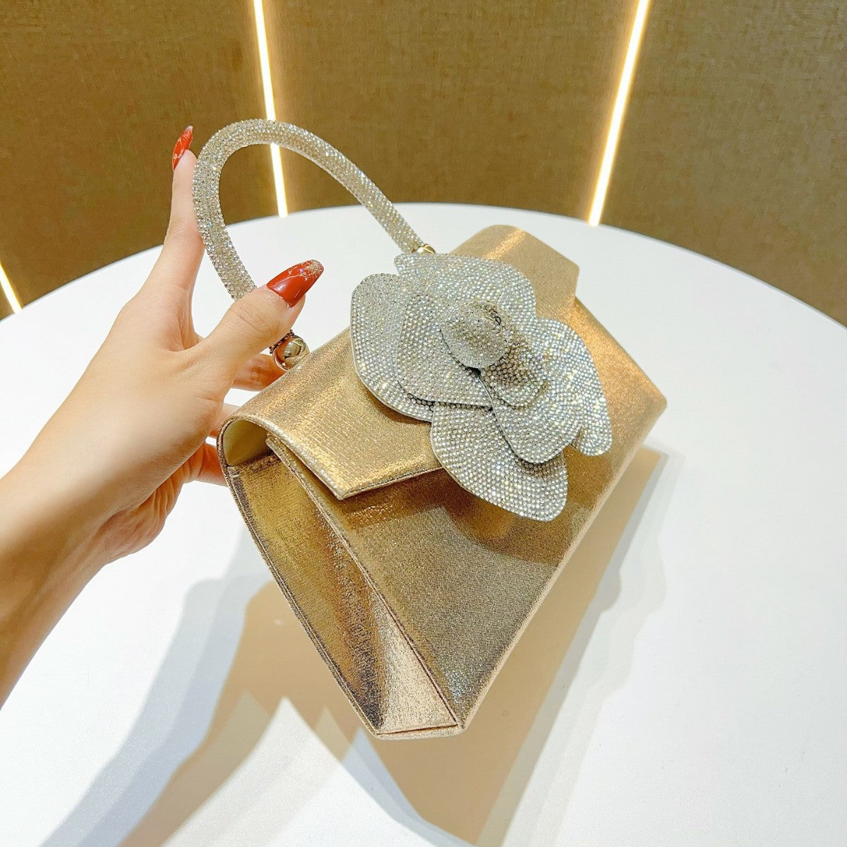 Chic Rhinestone Rose Banquet Bag for Women, A Unique Crystal-Embellished Top-Handle Crossbody Purse with Sparkly Design, Perfect for Parties & Special Occasions