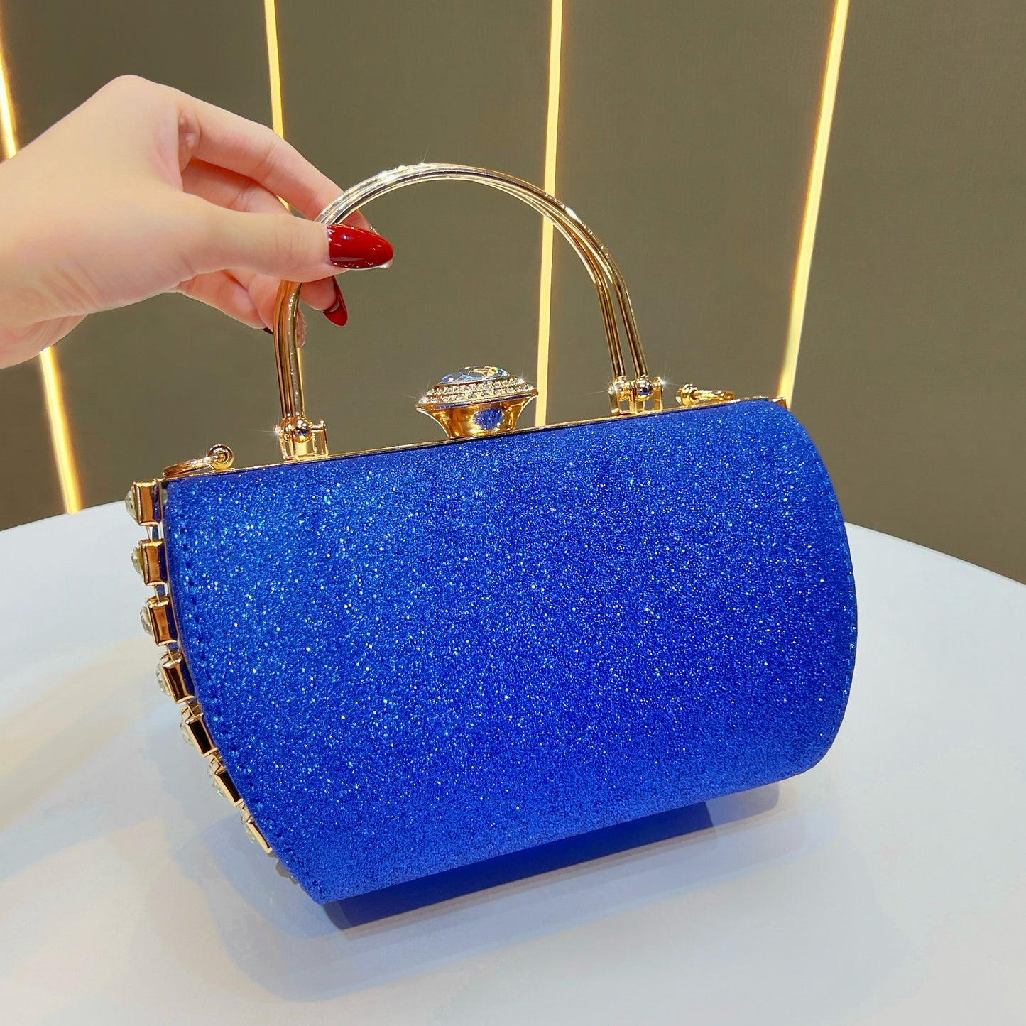 Dazzling Rhinestone-Embellished Evening Bag for Women, A Light Luxury Glamorous Chain Top-Handle Crossbody Handbag with Unique Boutique Sparkly Design, Perfect for Banquets Weddings & Special Occasions