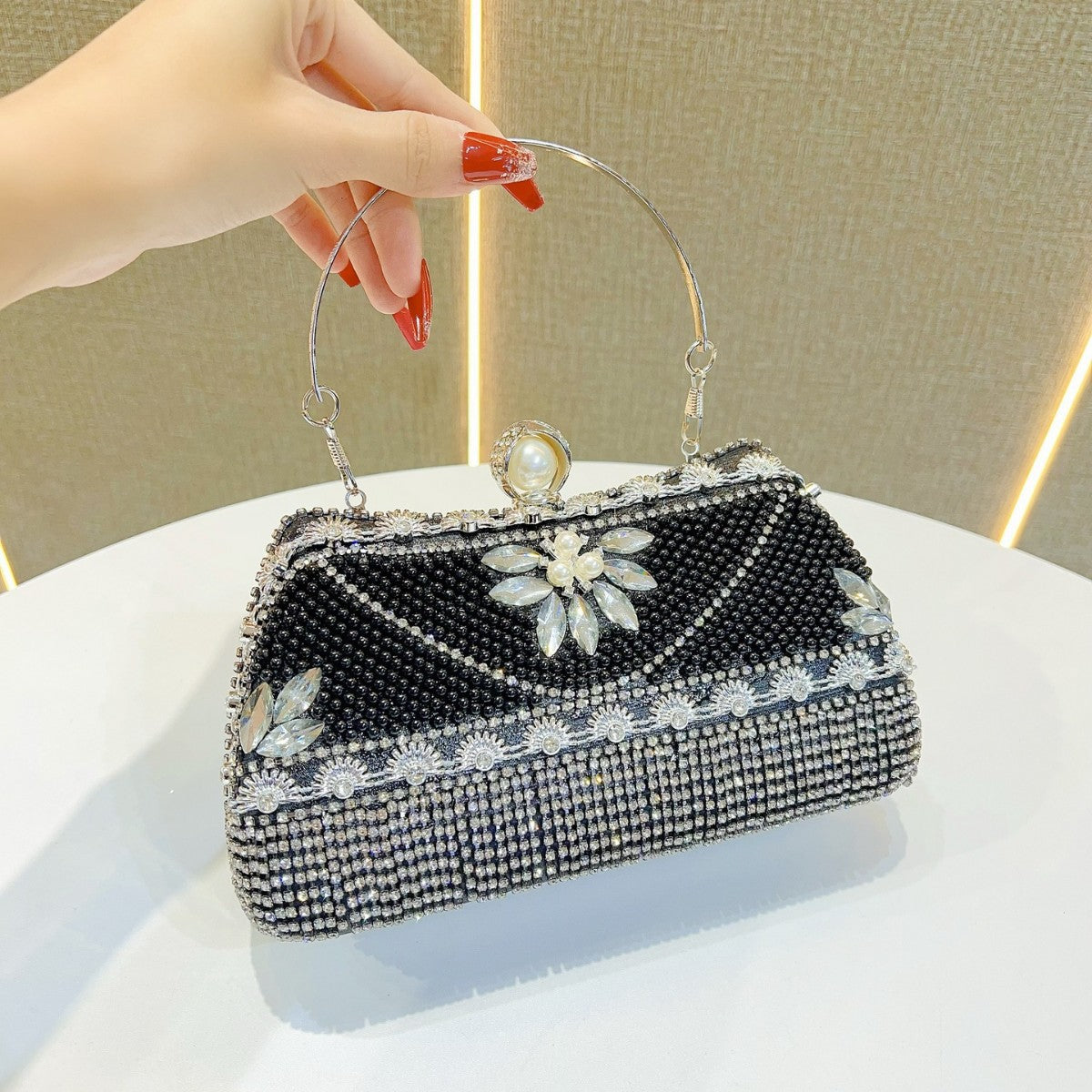 Elegant Rhinestone Tassel Evening Bag for Women, A Chanel-Style Pearl Embellished Crossbody Shoulder Handbag Perfect for Birthday Weddings Banquets & Special Occasions