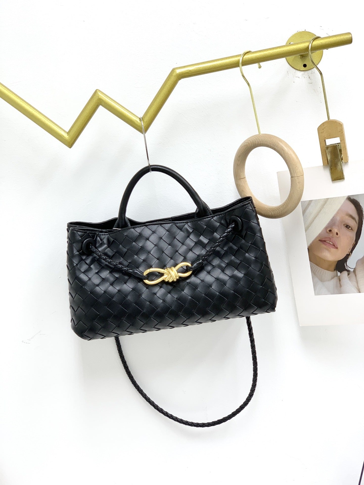 Genuine Leather Horizontal Woven Bag for Women, New Spring Summer Commute Shoulder Crossbody Top Handle Purse with Metal Rope Buckle, Trendy Handbag for Ladies
