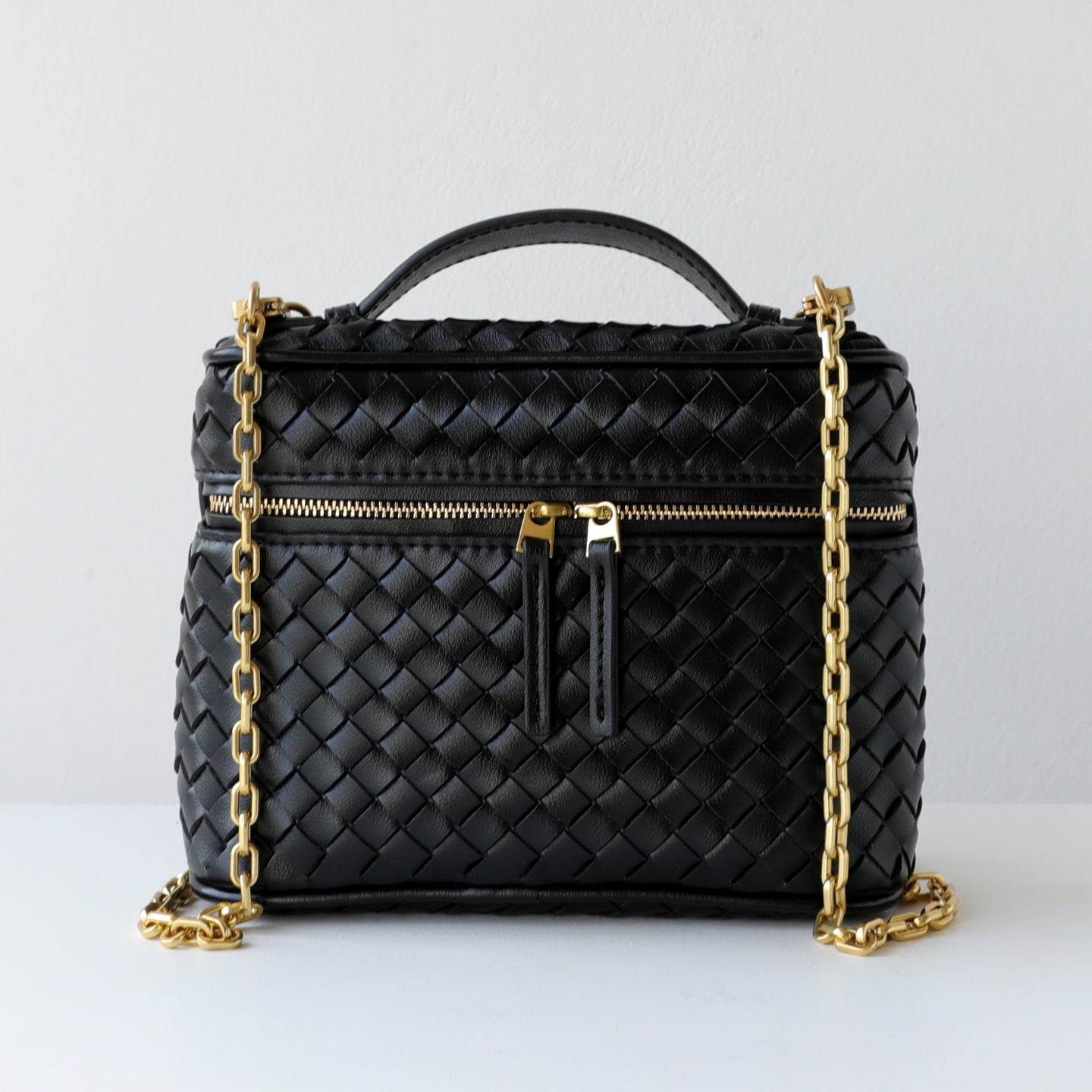 Handwoven Mini Box Phone Bag for Women Chain Shoulder Crossbody Handbag, Premium Genuine Leather Purse with Versatile Style
