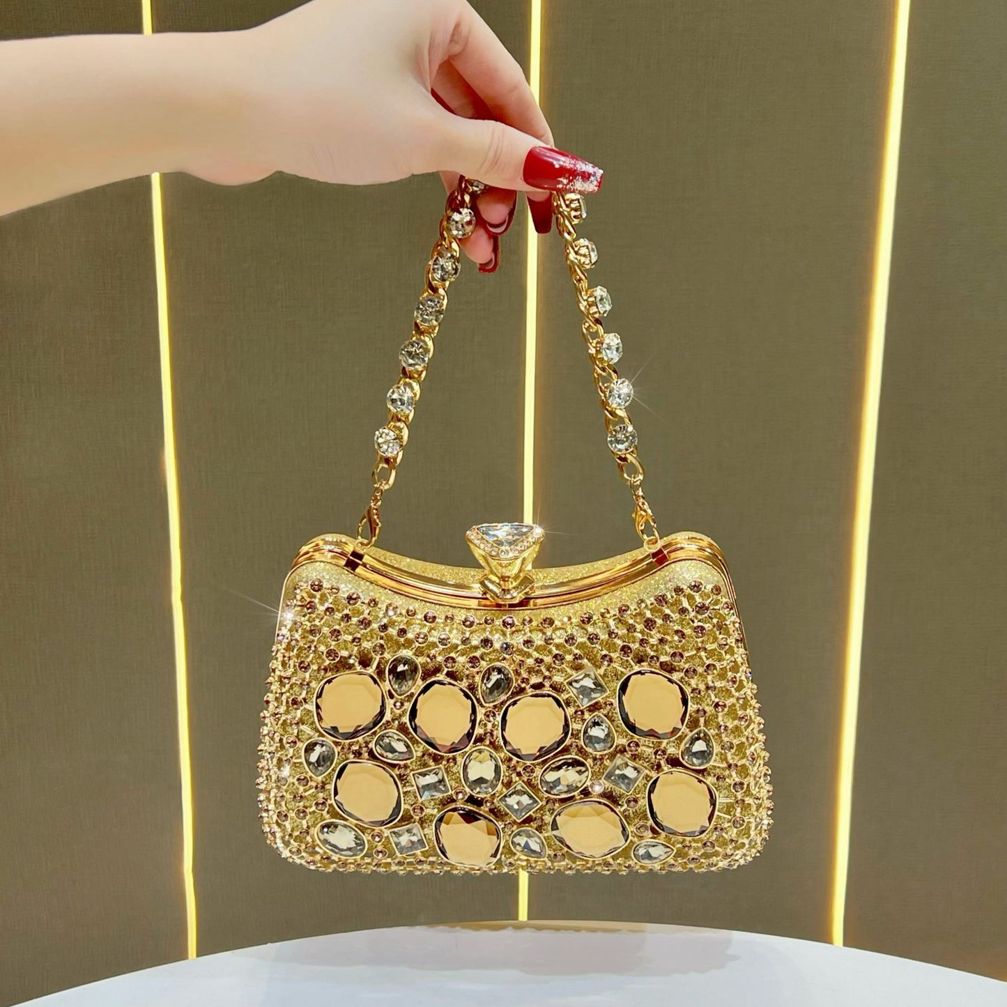 Chic Rhinestone Hollow-Out Evening Bag for Women, A Sparkly Chain Top-Handle Crossbody Shoulder Handbag Perfect for Banquets & Special Occasions