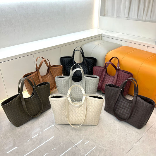 Niche Vintage Leather Woven Basket Tote, Large Shoulder & Underarm Bag for Women