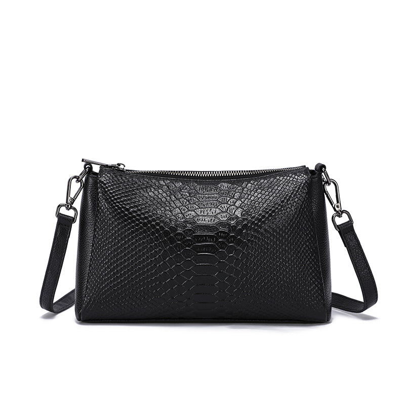 New Arrival Croc-Effect Genuine Leather Mom Bag for Women, A Classic Top-Layer Cowhide Shoulder Underarm Handbag with Versatile Commuter Design, Perfect Everyday Purse