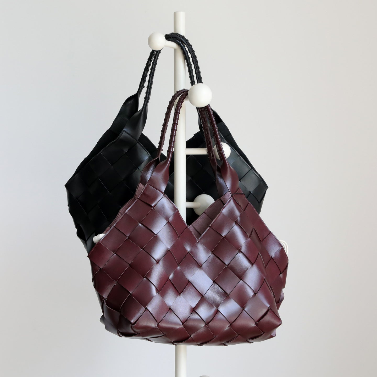 Top Layer Cowhide Castello Handwoven Underarm Bag for Women Vintage Commuter Shoulder Handbag, Large Capacity Genuine Leather Purse with Artisan Texture