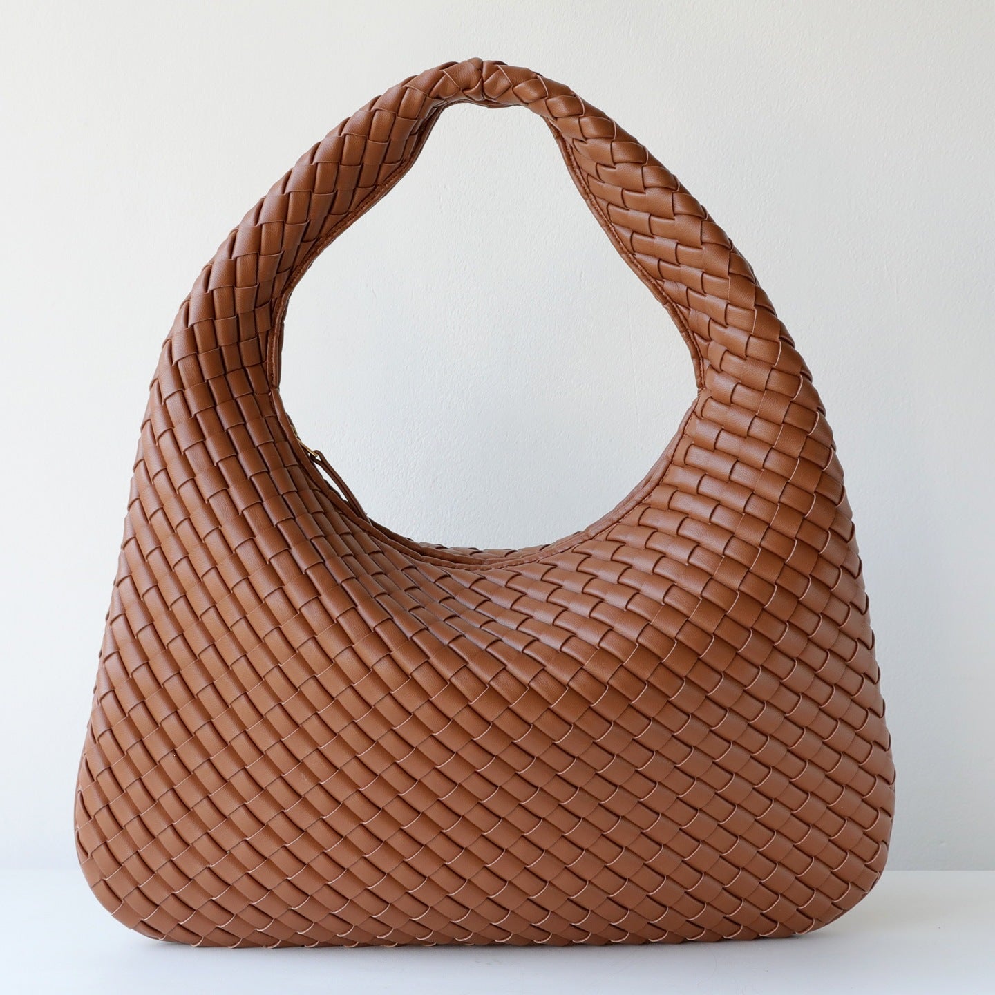Handwoven Hobo Dumpling Bag for Women Genuine Leather Shoulder Underarm Handbag, Versatile Spring Summer Purse with Artisan Texture