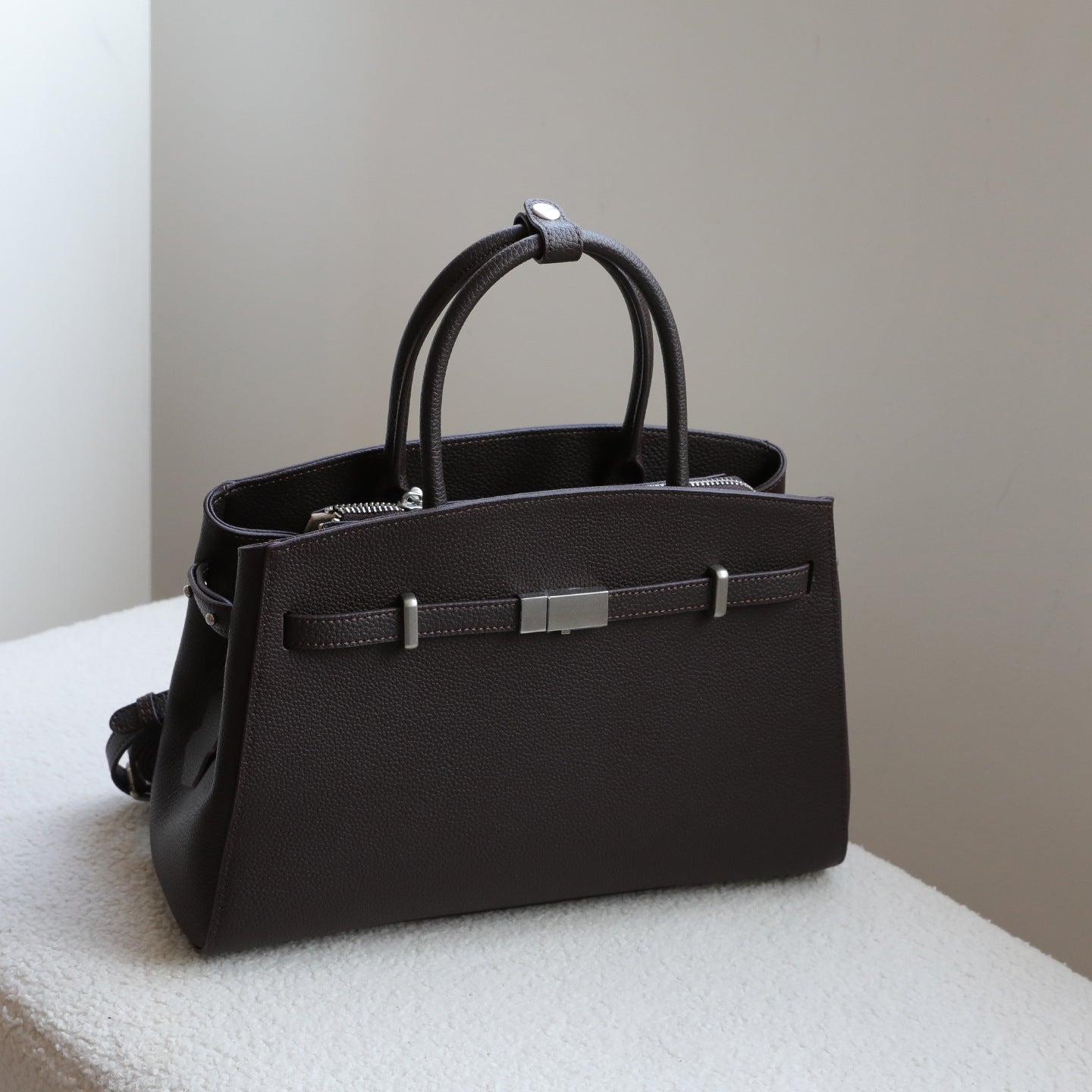 Genuine Leather Platinum Tote Bag for Women Premium Cowhide Briefcase Shoulder Crossbody Handbag, Versatile Purse with Timeless Elegance