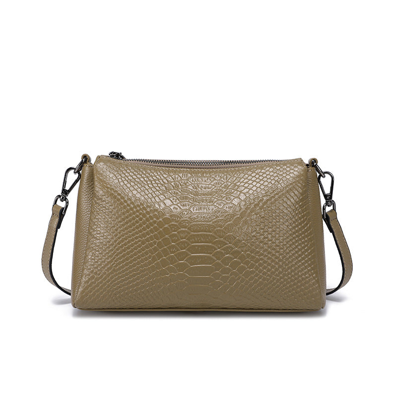 New Arrival Croc-Effect Genuine Leather Mom Bag for Women, A Classic Top-Layer Cowhide Shoulder Underarm Handbag with Versatile Commuter Design, Perfect Everyday Purse