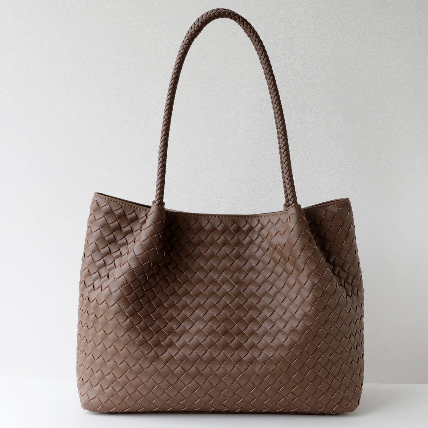 Handwoven Slouchy Underarm Bag for Women Niche Commuter Shoulder Handbag, Premium Versatile Purse with Relaxed Artisan Texture