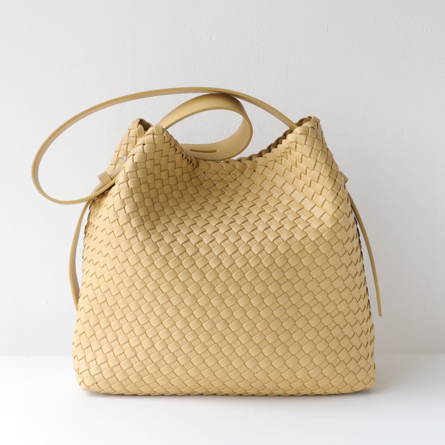 Handwoven Bucket Bag Set for Women Large Capacity Shoulder Underarm Handbag, Versatile Commuter Purse with Detachable Sub-Bag