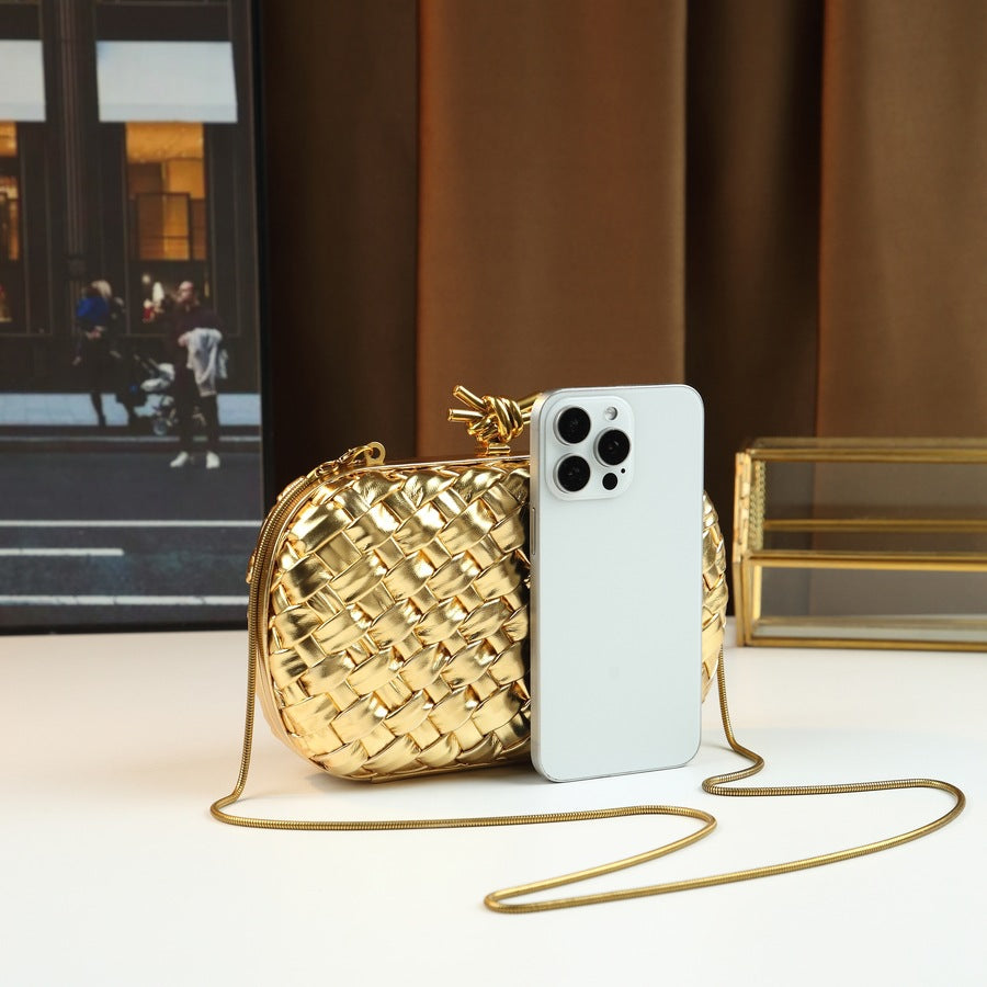 Handwoven Evening Clutch Bag for Women Fashion Wristlet Shoulder Bag, Stylish Woven Purse with Artisan Craftsmanship