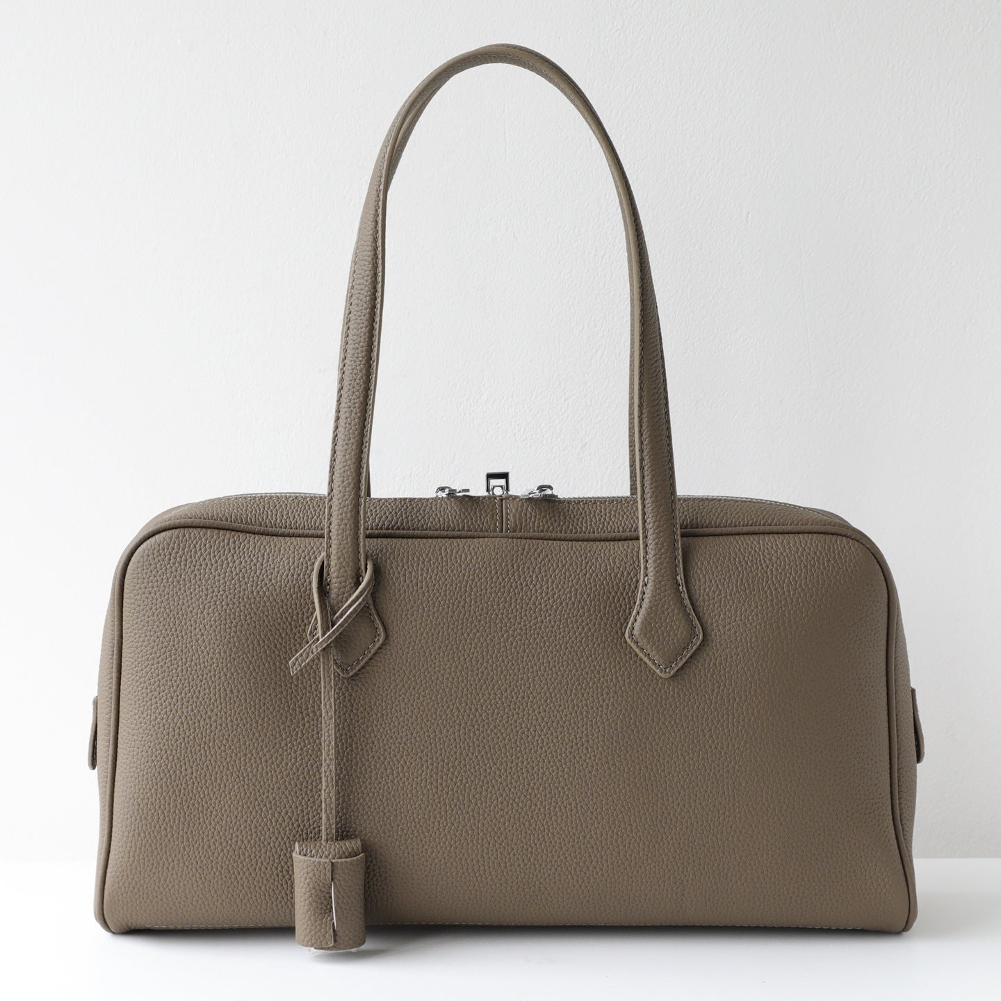 Togo Leather Tote Bag for Women Large Capacity Shoulder Handbag, Premium Commuter Purse with Versatile Everyday Style