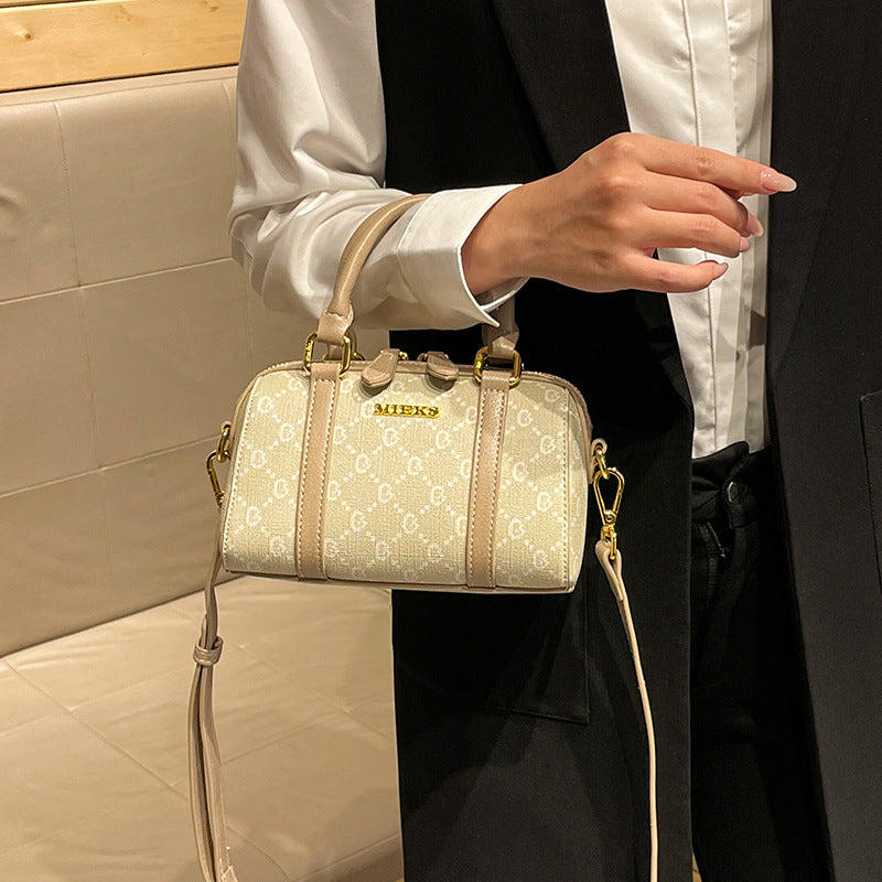 New Arrival Printed Pillow Bag for Women, Trendy Quilted Shoulder Crossbody Handbag with Top Handle, A Chic Everyday Essential