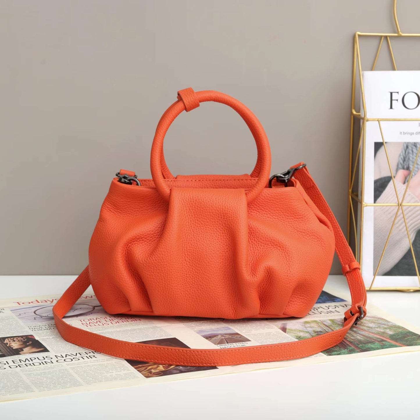 Genuine Leather Niche Designer Pleated Cloud Bag for Women, New Arrival Large Capacity Stylish Handbag, Trendy Casual Shoulder Purse for Ladies