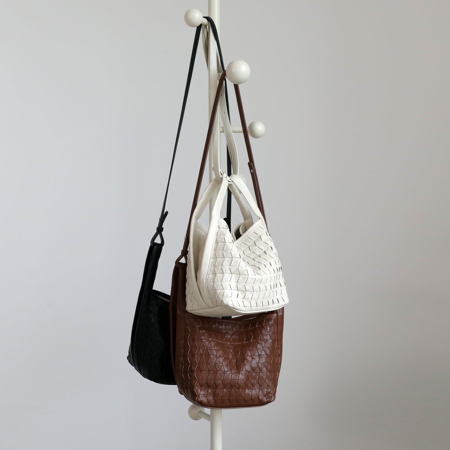 Vegetable-Tanned Cowhide Quilted Woven Bucket Bag for Women Korean Commuter Shoulder Crossbody Handbag, Premium Genuine Leather Purse with Artisan Texture