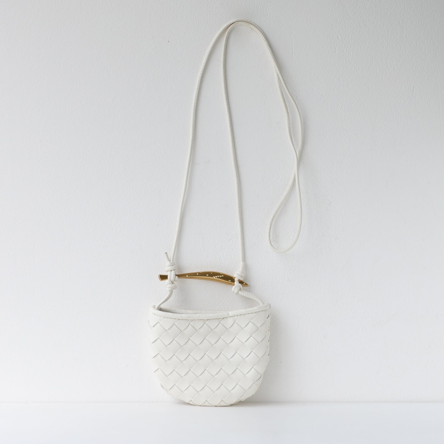 Handwoven Sardine Mini Lipstick Bag for Women Shoulder Handbag, Niche Fashion Purse with Unique Sculptural Design