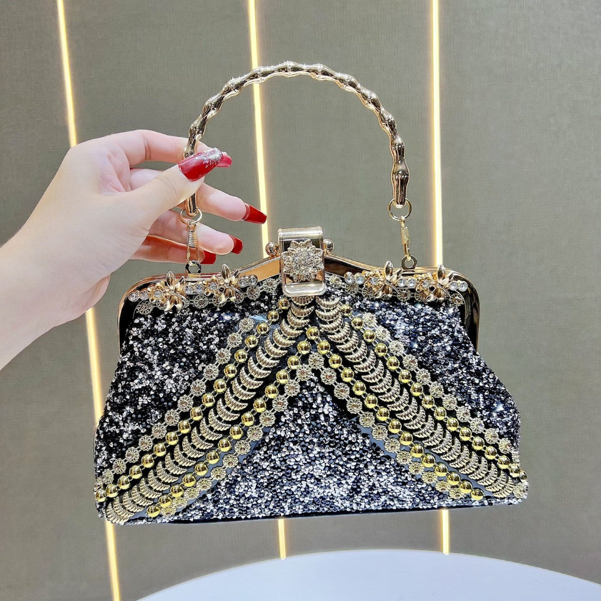 Elegant Rhinestone-Embellished Banquet Bag for Women, A Glamorous Top-Handle Crossbody Handbag Perfect for Mother of the Bride Formal Dresses & Special Occasions