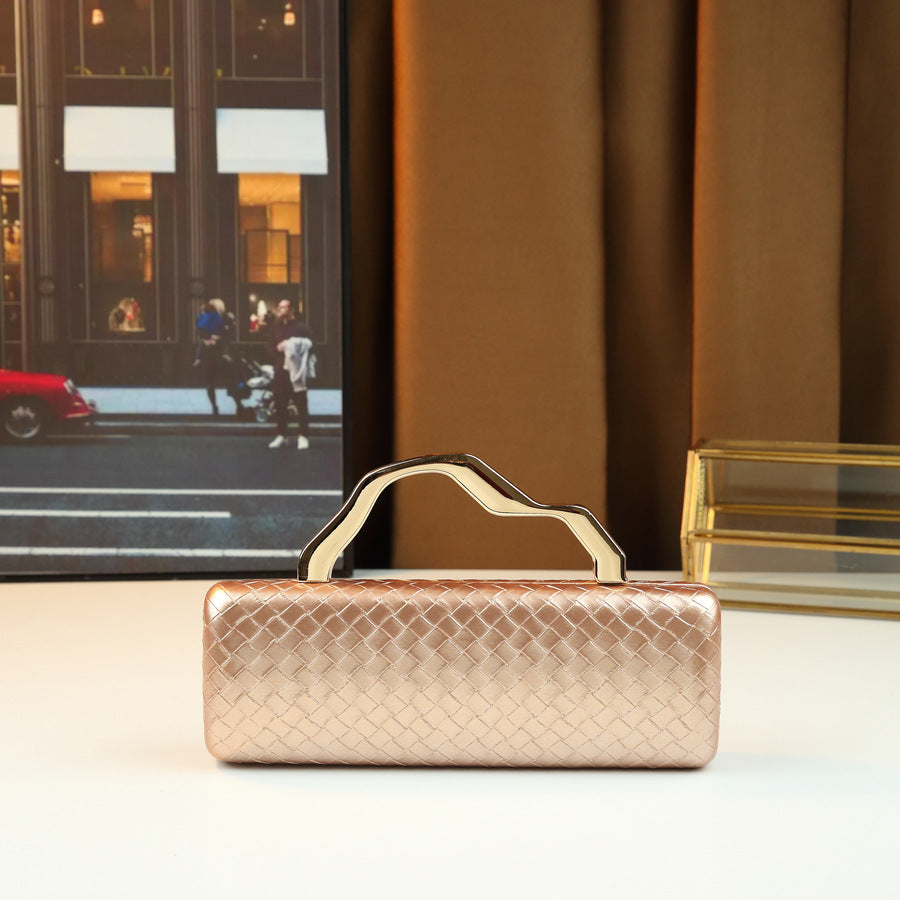New Arrival Wave Metal Handle Baguette Bag for Women, A Woven Shoulder Crossbody Handbag with Premium Trendy Design